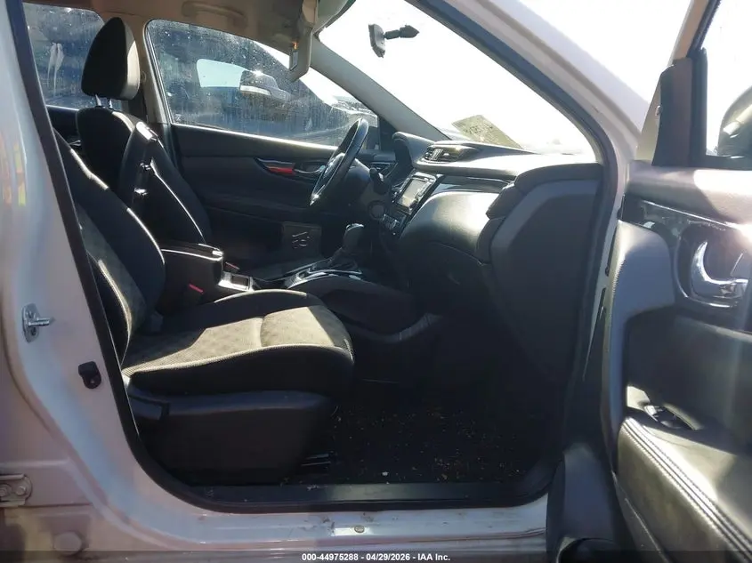 2017 NISSAN ROGUE SPORT SV