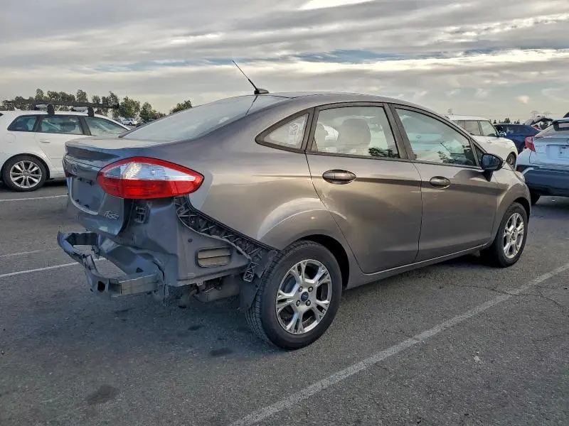 2014 FORD FIESTA SE  