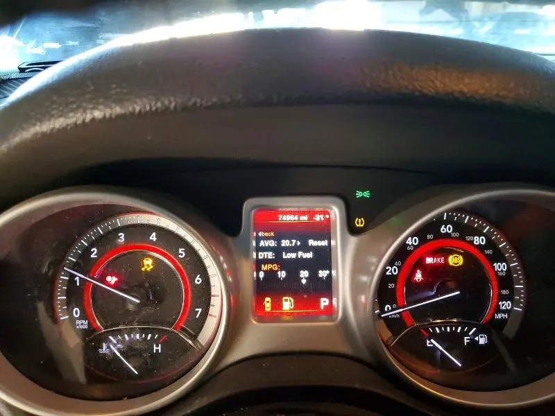 2020 DODGE JOURNEY SE  