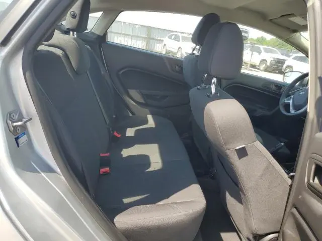 2018 FORD FIESTA SE  