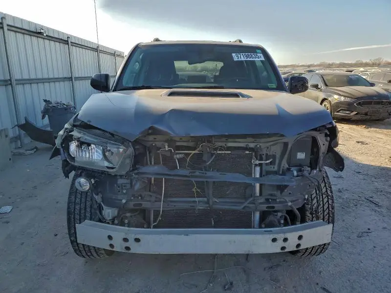 2010 TOYOTA 4RUNNER SR5  