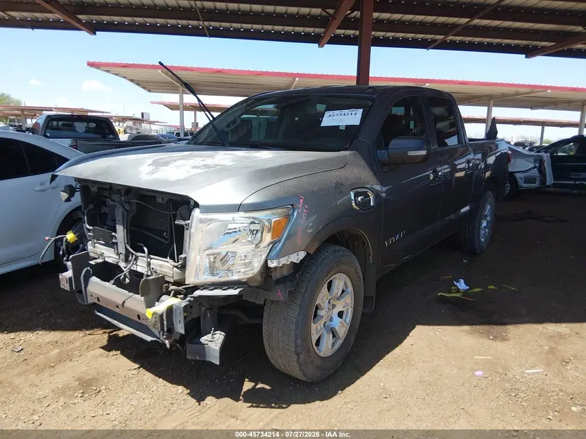 2017 NISSAN TITAN SV