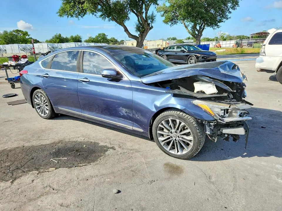 2015 HYUNDAI GENESIS   