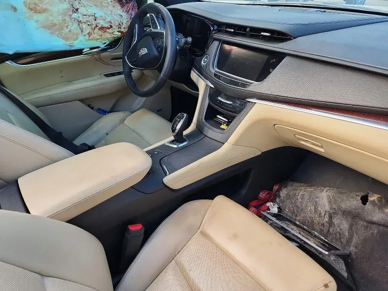 2017 CADILLAC XT5 PREMIUM LUXURY  