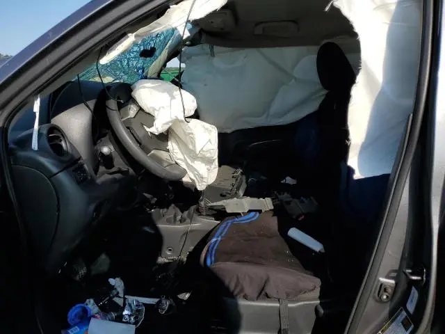 2019 NISSAN VERSA S  