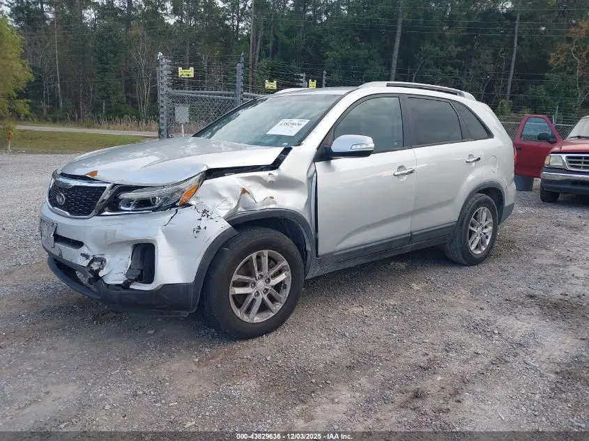 2015 KIA SORENTO LX V6