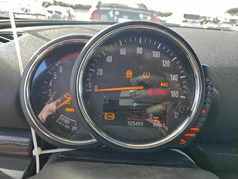 2016 MINI COOPER CLUBMAN  