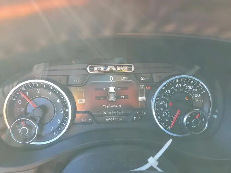 2021 RAM 1500 LARAMIE  