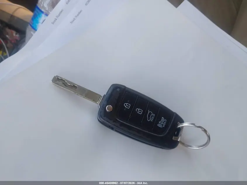 2020 HYUNDAI KONA SE