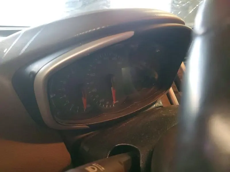 2017 CHEVROLET SONIC LT  