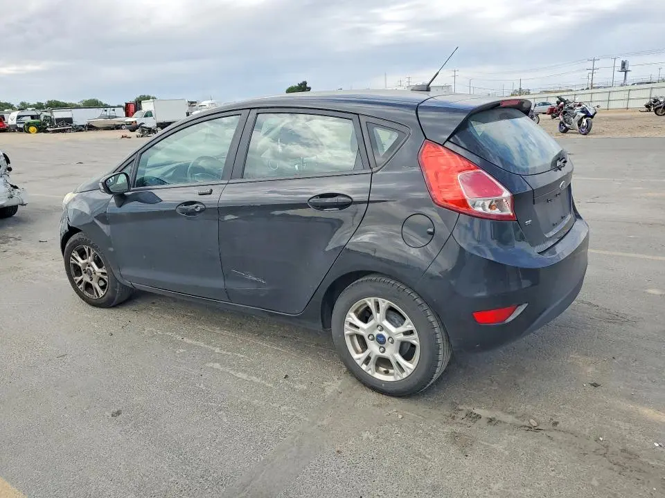 2015 FORD FIESTA SE  