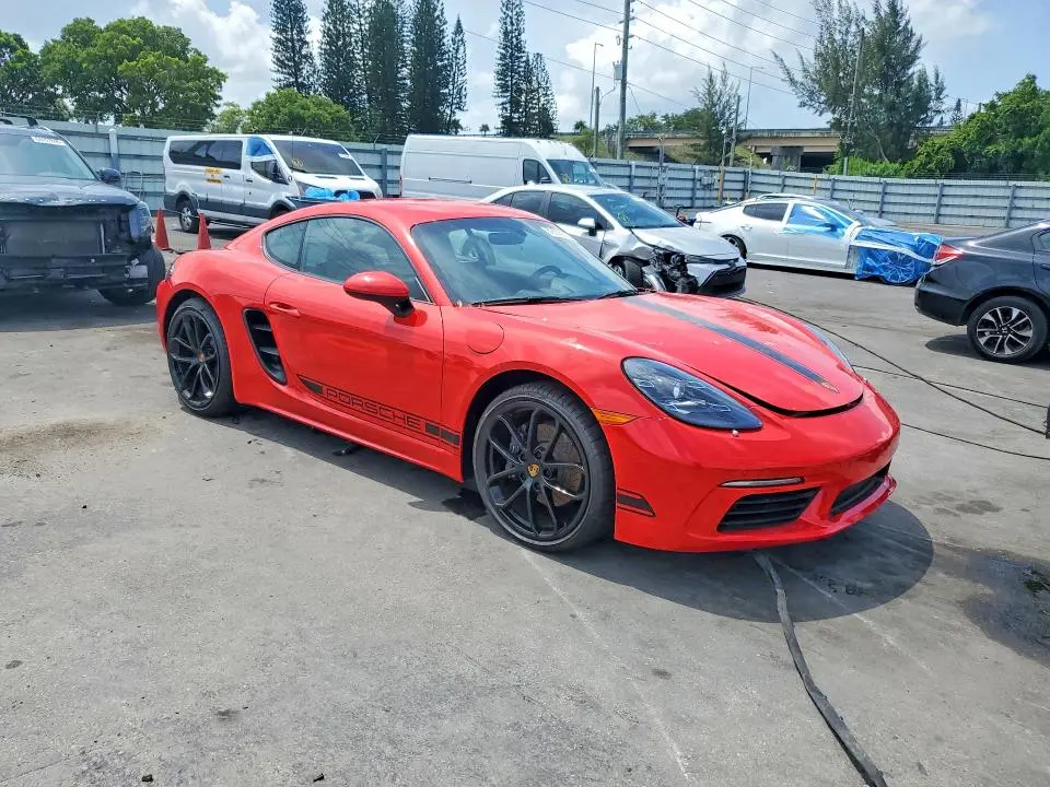 2025 PORSCHE CAYMAN BASE  