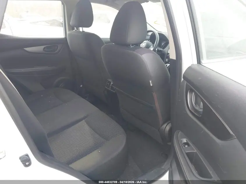 2018 NISSAN ROGUE SPORT S