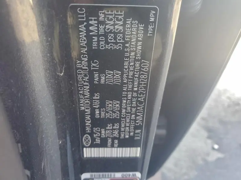 2023 HYUNDAI TUCSON SE  