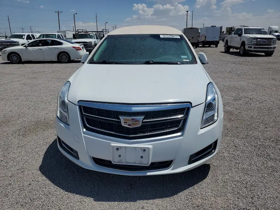 2016 CADILLAC XTS LIMOUSINE  