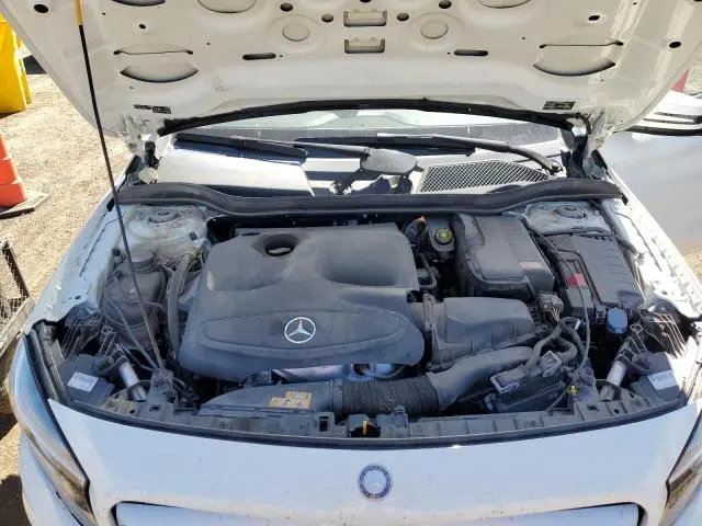2016 MERCEDES-BENZ GLA 250 4MATIC  