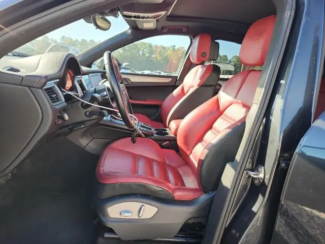 2017 PORSCHE MACAN GTS  