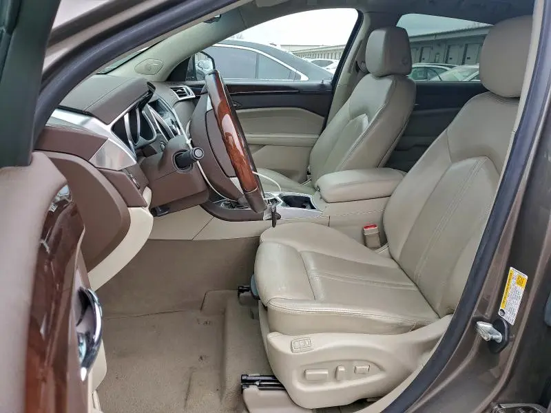 2011 CADILLAC SRX LUXURY COLLECTION  