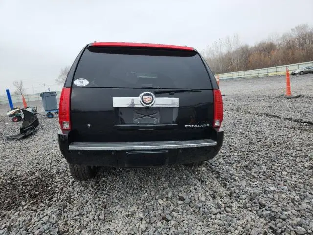 2014 CADILLAC ESCALADE LUXURY  