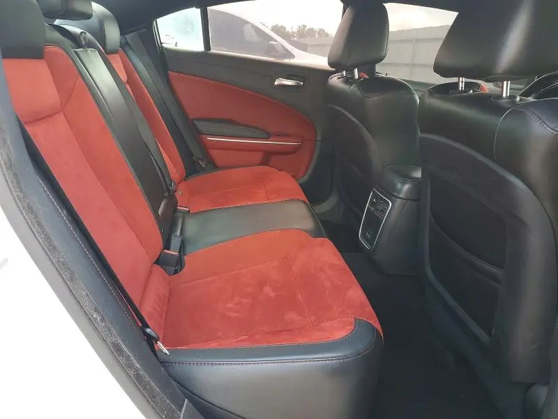2020 DODGE CHARGER SCAT PACK  
