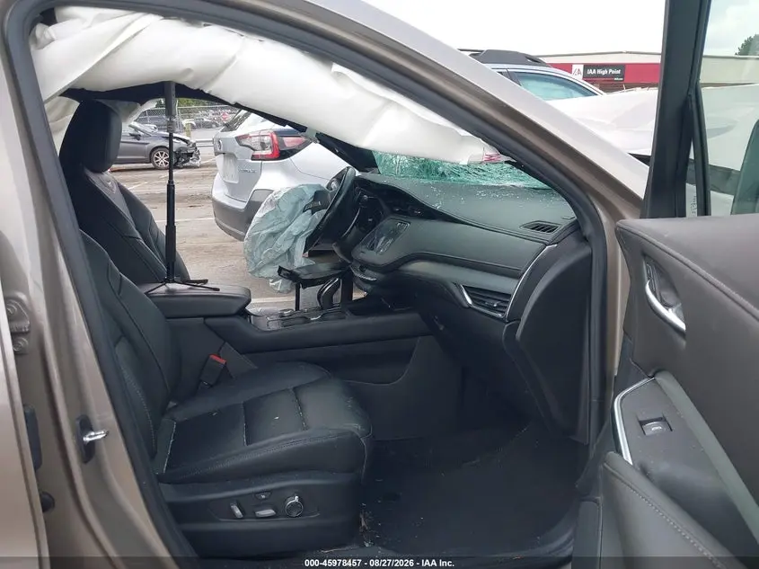 2023 CADILLAC XT4 FWD PREMIUM LUXURY