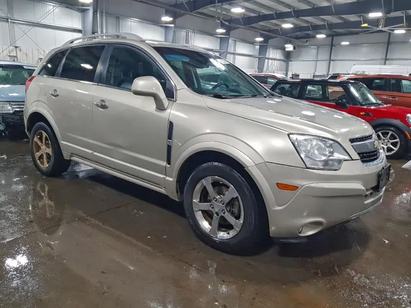 2013 CHEVROLET CAPTIVA LT  