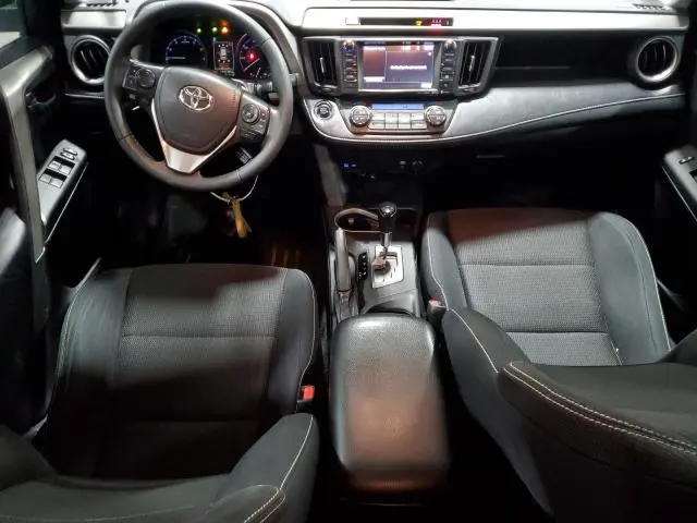 2017 TOYOTA RAV4 XLE  