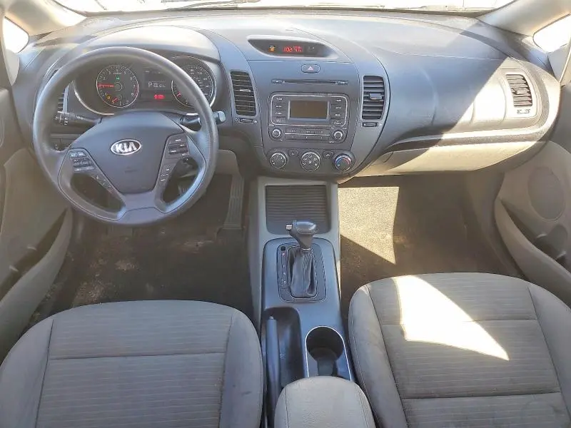 2015 KIA FORTE LX  