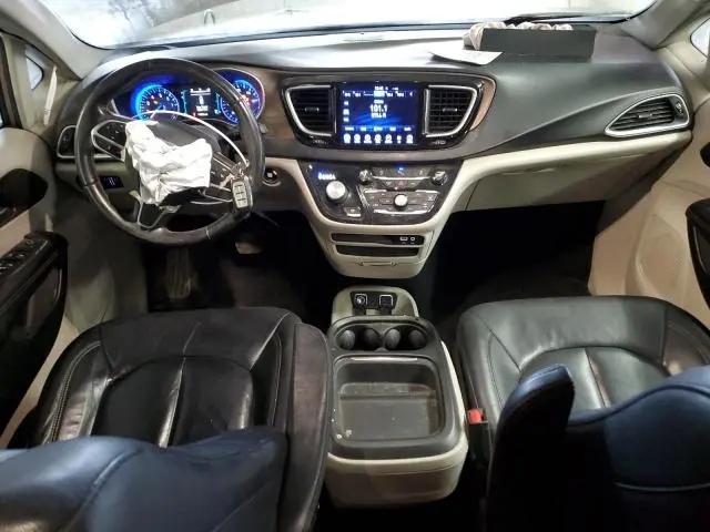 2017 CHRYSLER PACIFICA TOURING L  