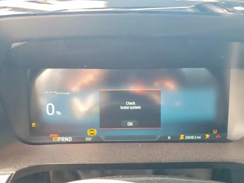 2023 FORD F150 LIGHTNING PRO  