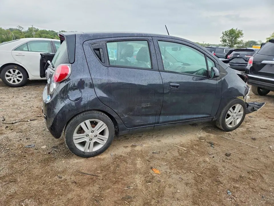 2015 CHEVROLET SPARK 1LT  