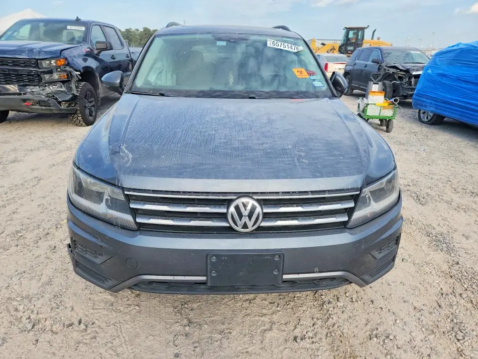 2018 VOLKSWAGEN TIGUAN SE  