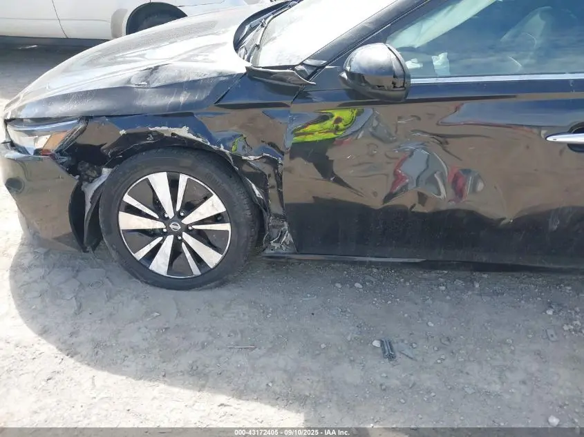 2022 NISSAN ALTIMA SV FWD