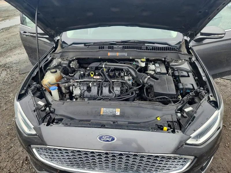 2019 FORD FUSION TITANIUM  