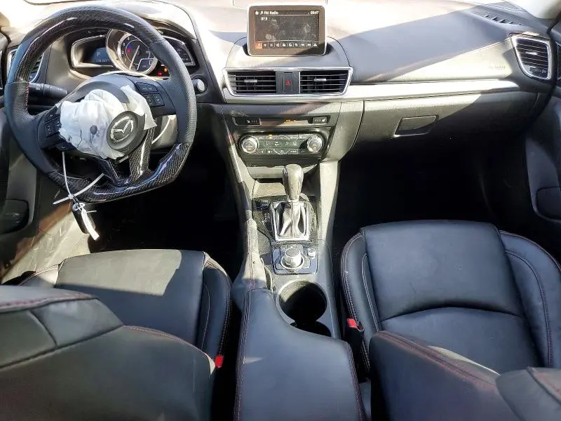 2015 MAZDA 3 TOURING  