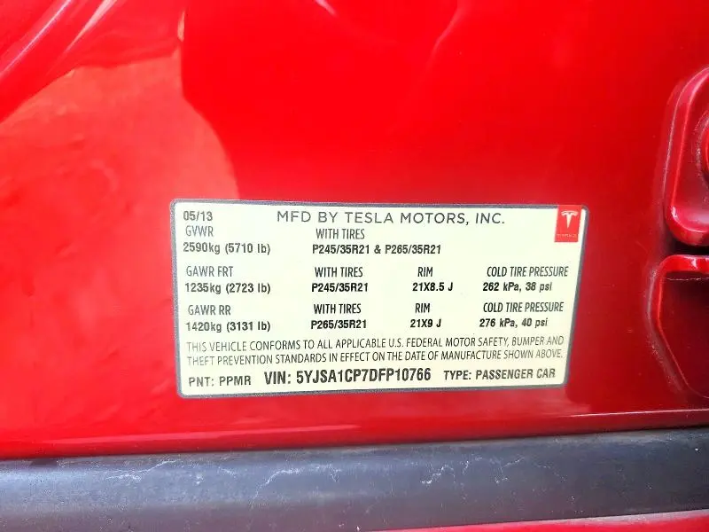 2013 TESLA MODEL S   
