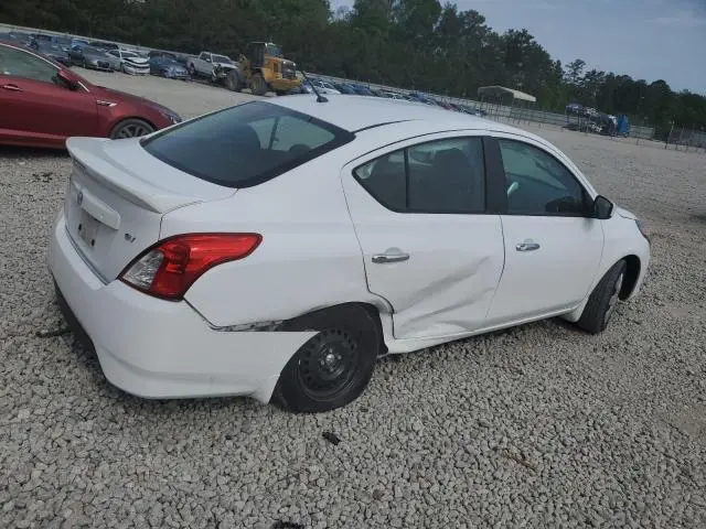 2019 NISSAN VERSA S