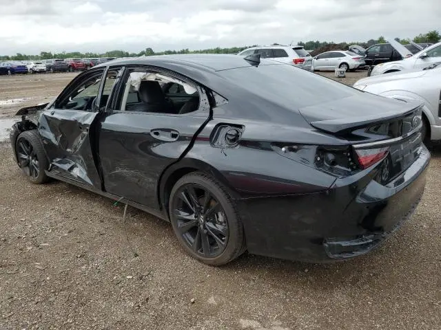 2025 LEXUS ES 300H BASE  
