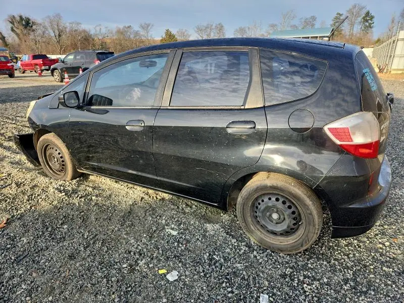 2010 HONDA FIT   