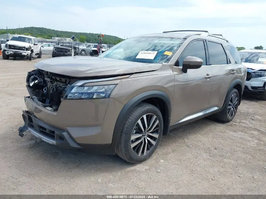 2025 NISSAN PATHFINDER PLATINUM 4WD