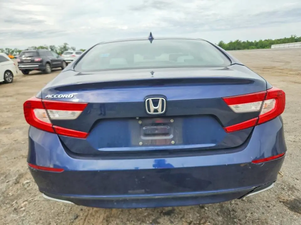 2019 HONDA ACCORD LX  