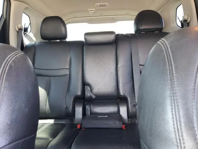 2017 NISSAN ROGUE SV