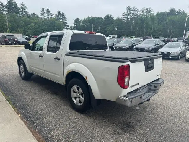 2013 NISSAN FRONTIER S  