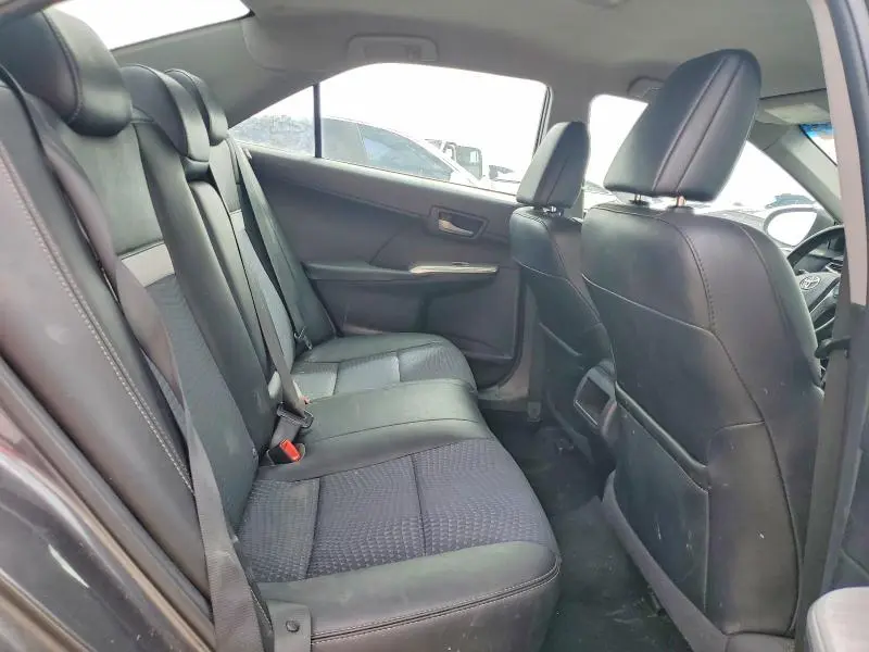 2014 TOYOTA CAMRY SE  