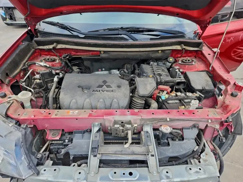 2018 MITSUBISHI OUTLANDER SE  