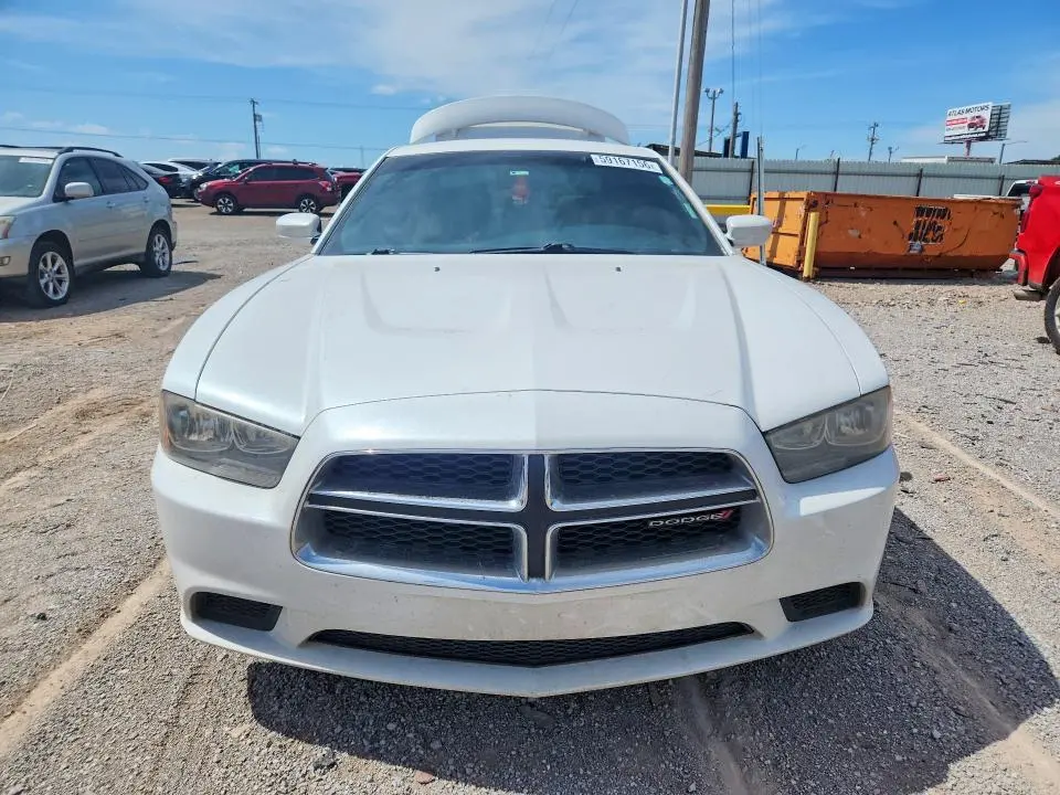 2014 DODGE CHARGER SE  