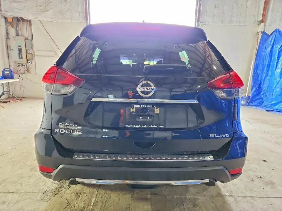 2018 NISSAN ROGUE SL  