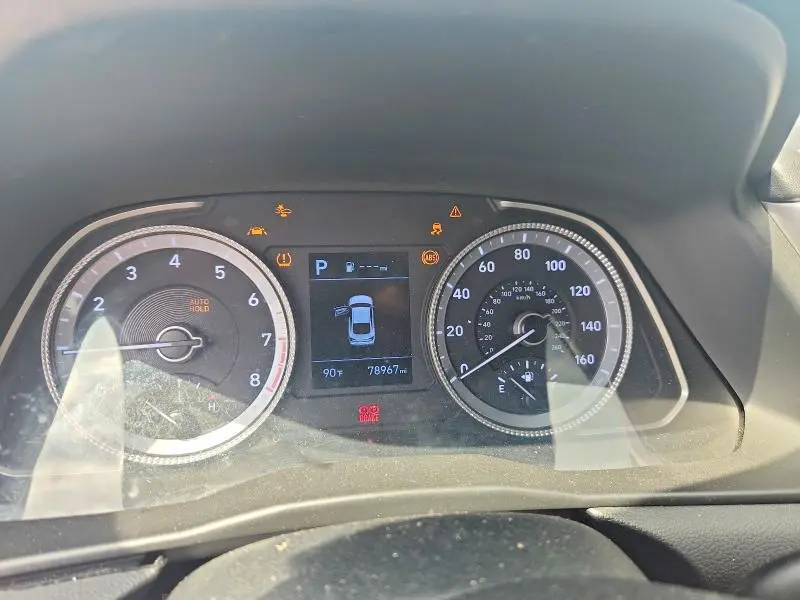 2021 HYUNDAI SONATA SE  