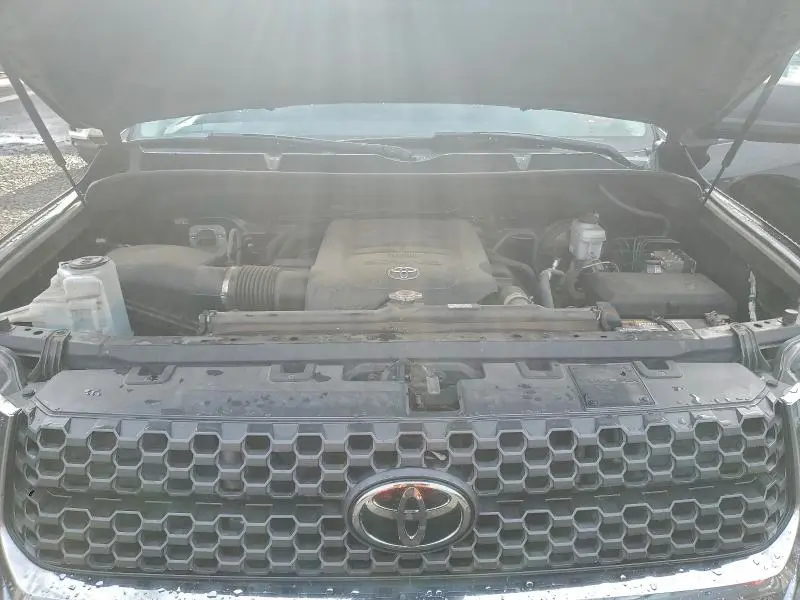 2020 TOYOTA TUNDRA CREWMAX SR5  