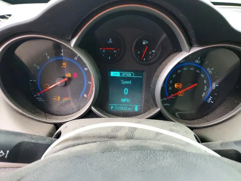 2015 CHEVROLET CRUZE LT  